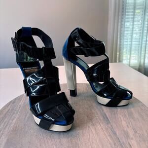 Pierre Hardy EU 39 US 8.5 Patent Leather Platform Sandals Black Blue White Heels